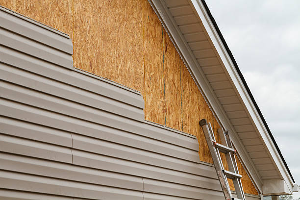 24/7 Emergency Storm Damage Siding Repair experts in Lexington, VA